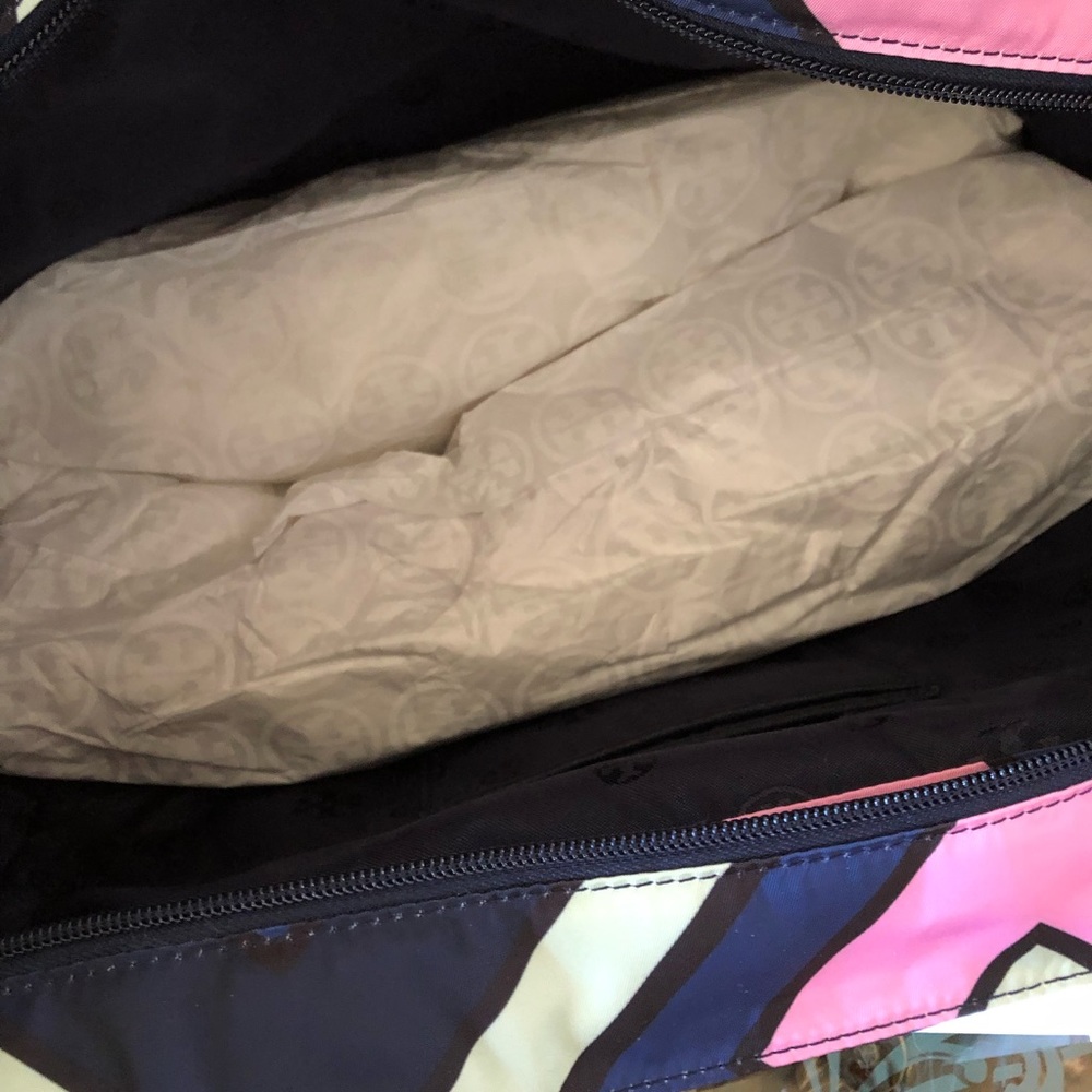 NWT Tory Burch geometric pattern Emma tote&case - Picture 5 of 7